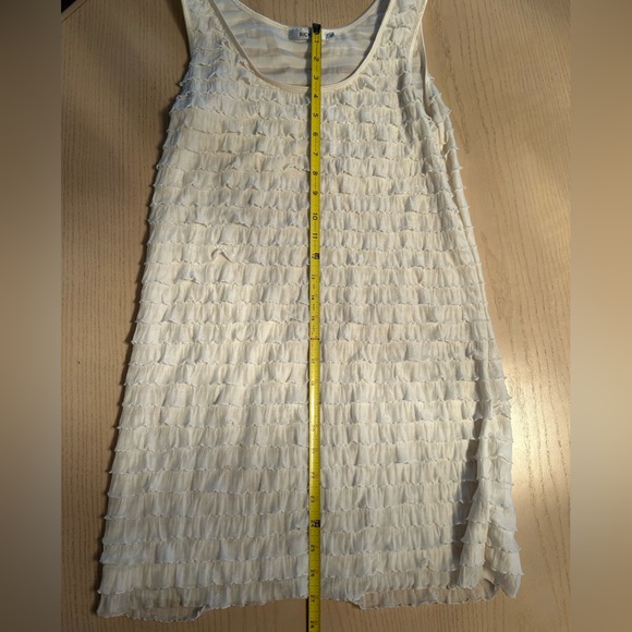 Ricki’s Tank Top - Picture 3 of 7